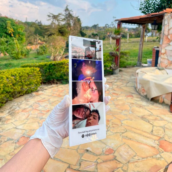 Cabina de Recuerdos - Diseño Tipo Tiras Fotográficas